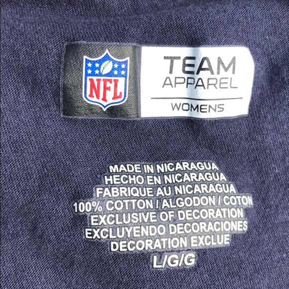 NFL Team Apparel Women’s Chicago Bears T-shirt - Picture 4 of 5